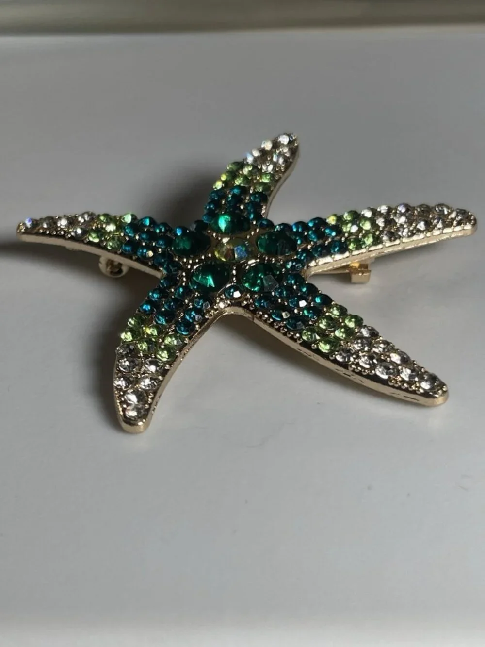 Blue Green Rhinestone Starfish Brooch Gold Tone Crystal Beach Ocean Nautical Pin